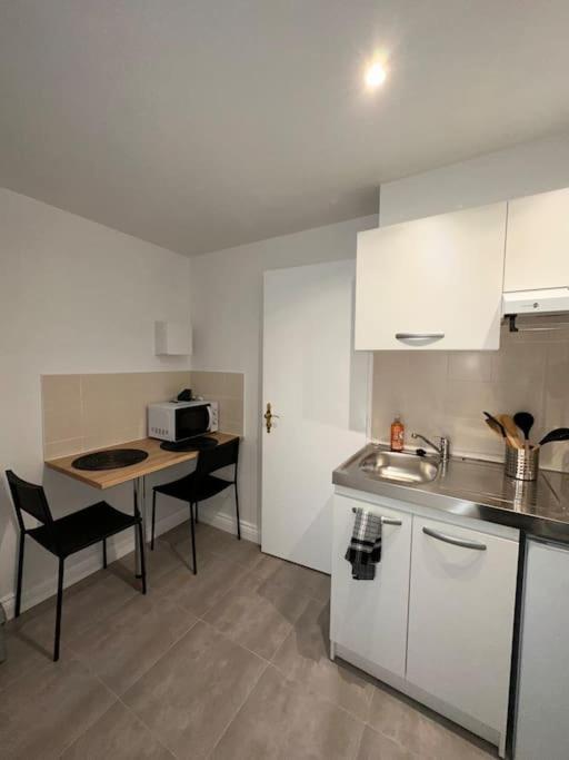 Ferienwohnung Studio 3 Au Coeur De Périgueux Exterior foto