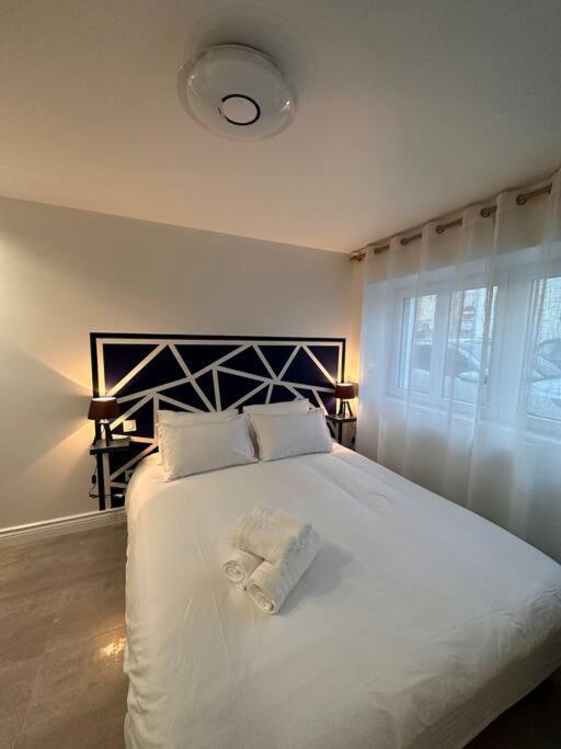 Ferienwohnung Studio 3 Au Coeur De Périgueux Exterior foto